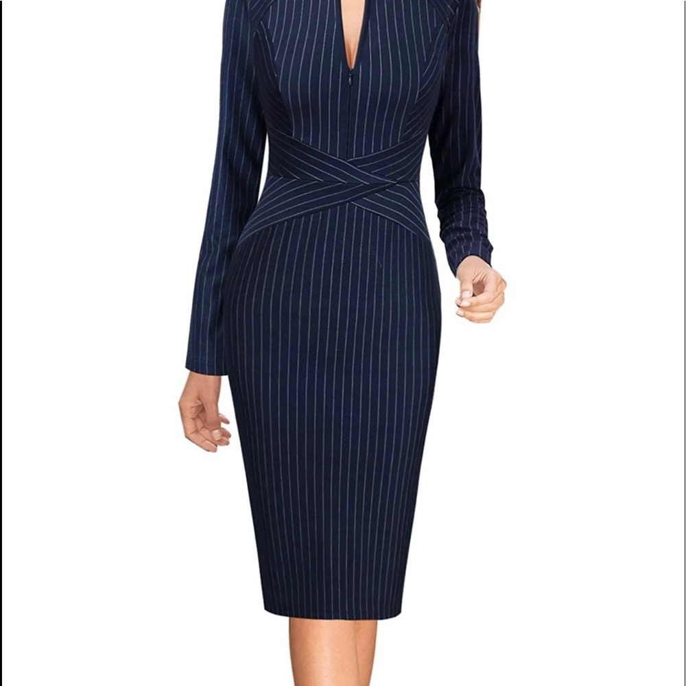 NEW! Amazon dress